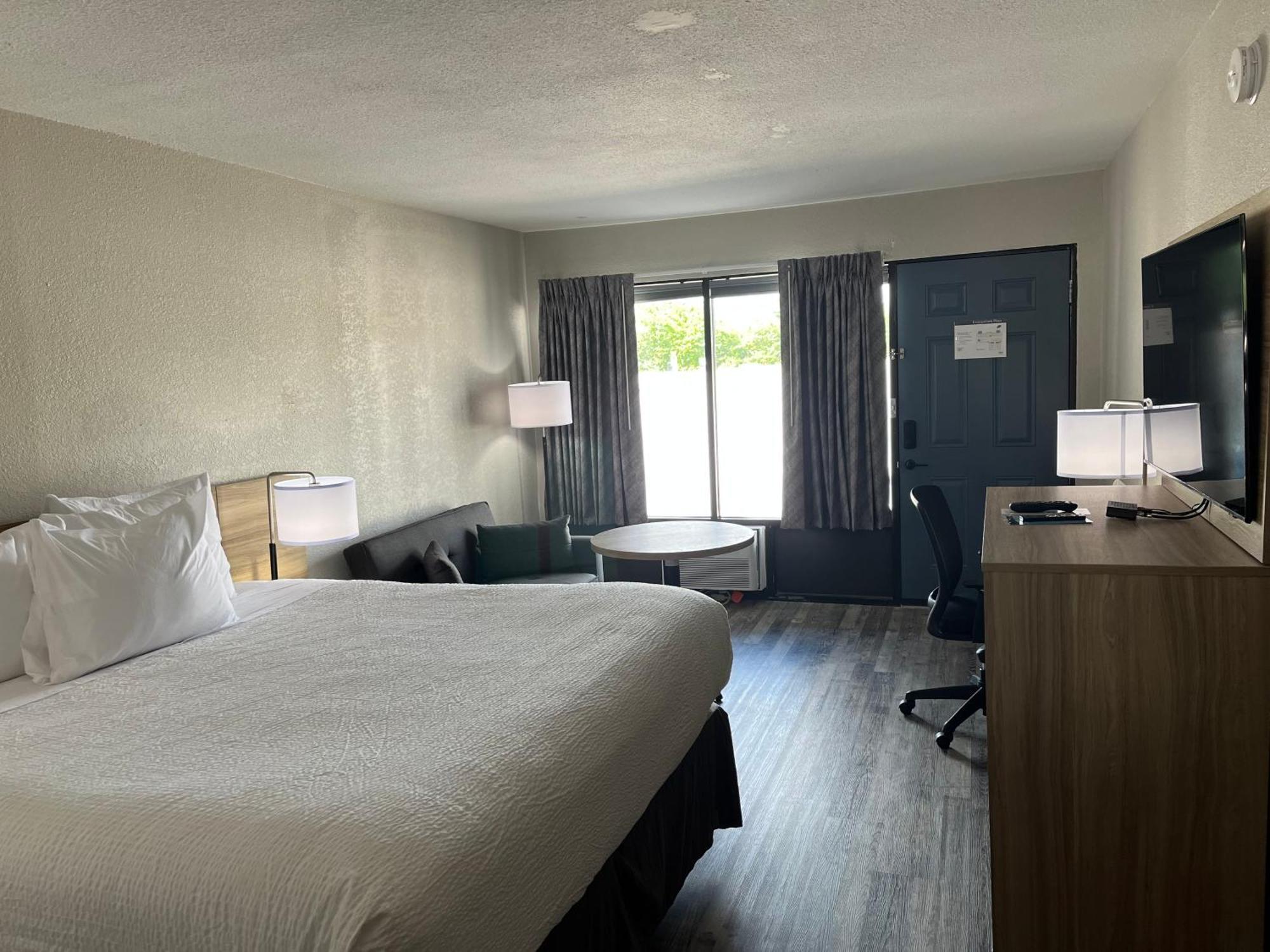 Hotel Days By Wyndham Ozarks *